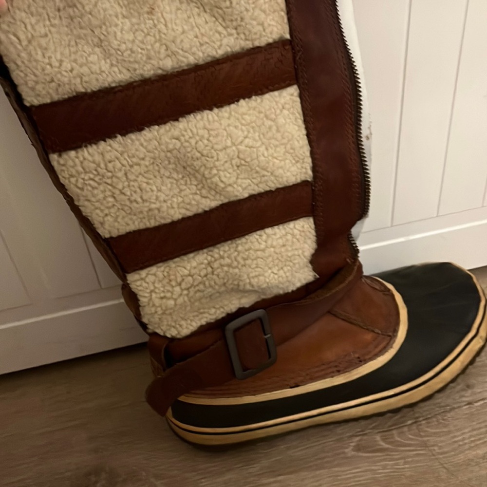 WARM BOOTS